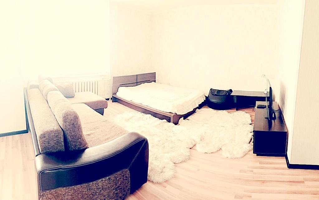 Apartment On Sauran Str Center アスターナ エクステリア 写真